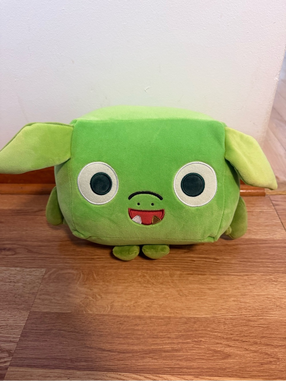 EUC Phatmojo Pet Simulator X Green Goblin Fantasy Plush Stuffed Animal *NO CODE*